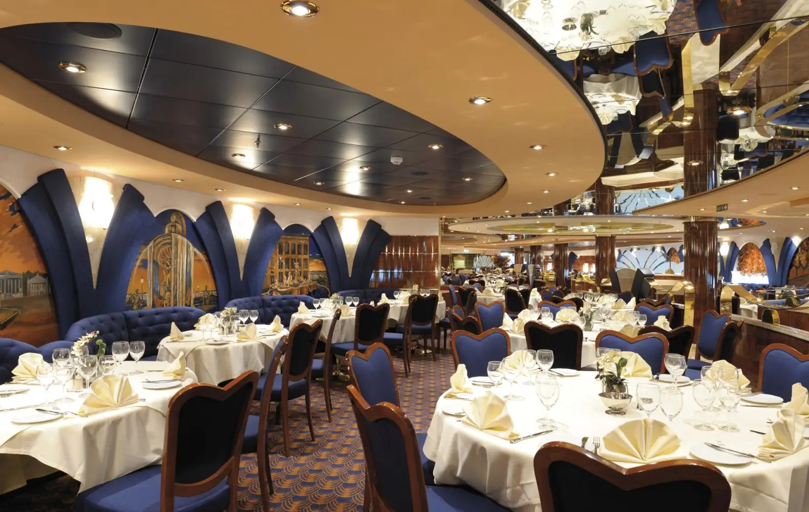 po_05_le-fontane-restaurant-(4).jpg