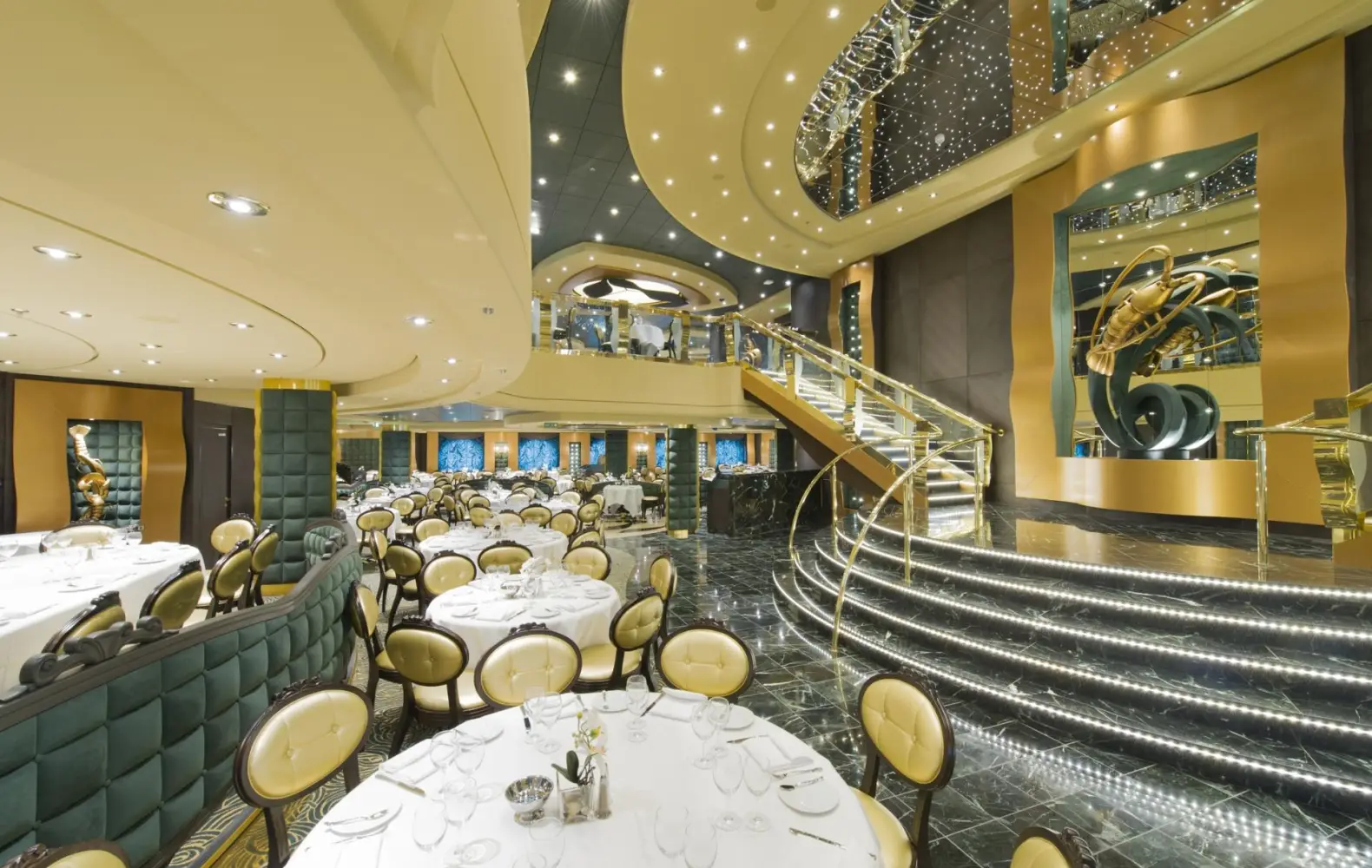 pr_05_the-golden-lobster-restaurant-(2).jpg