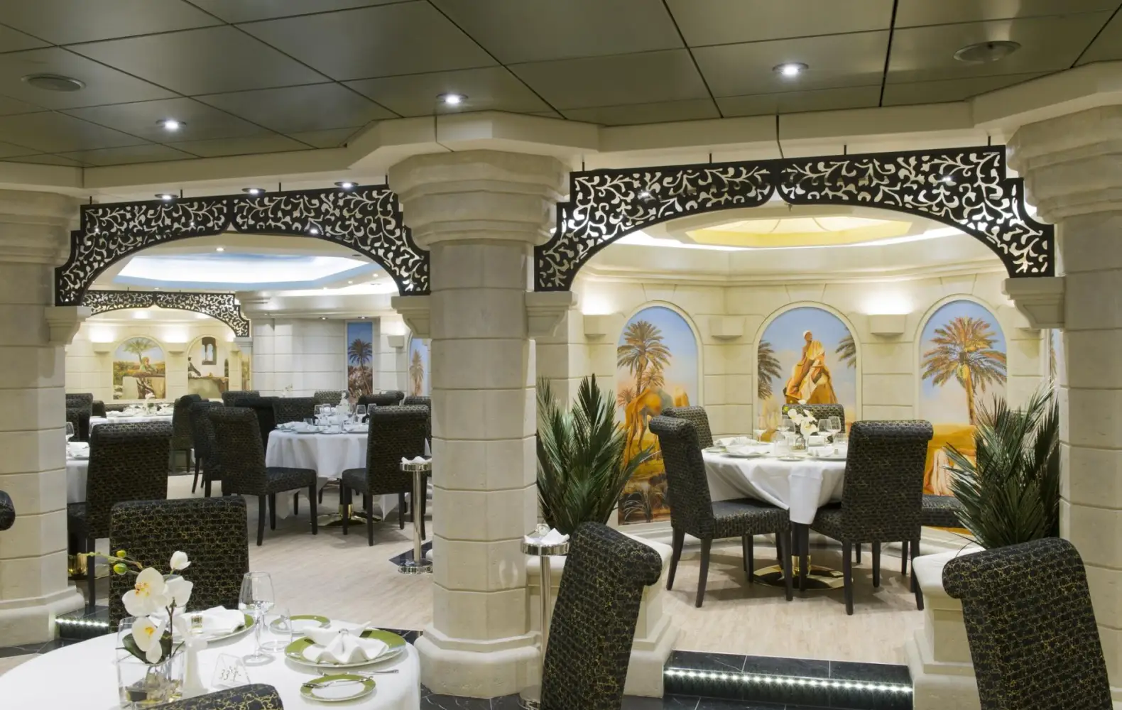 pr_15_la-palmeraie-restaurant-(1).jpg