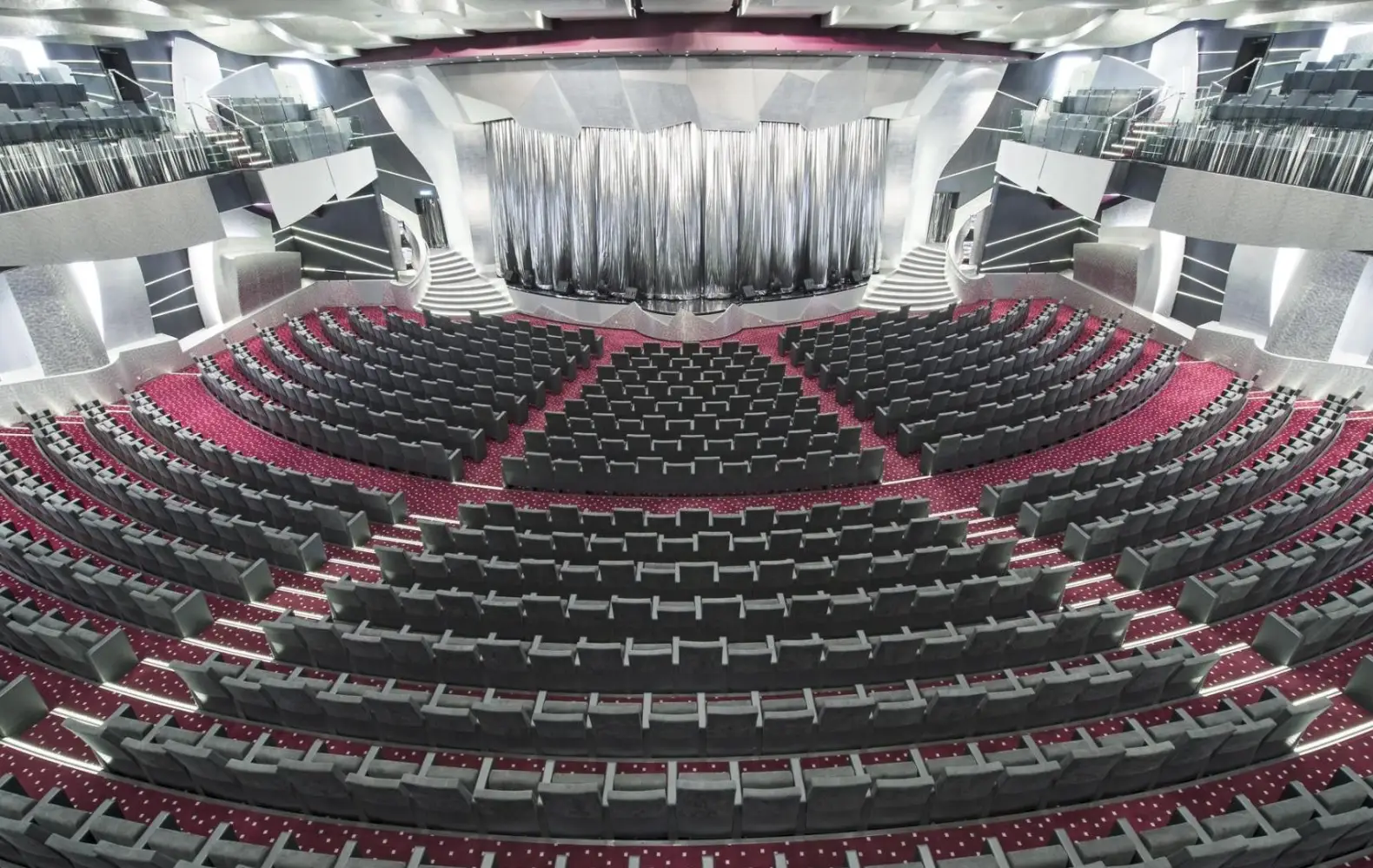pr_05-07_platinum-theatre-(2).jpg