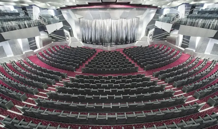 pr_05-07_platinum-theatre-(2).jpg