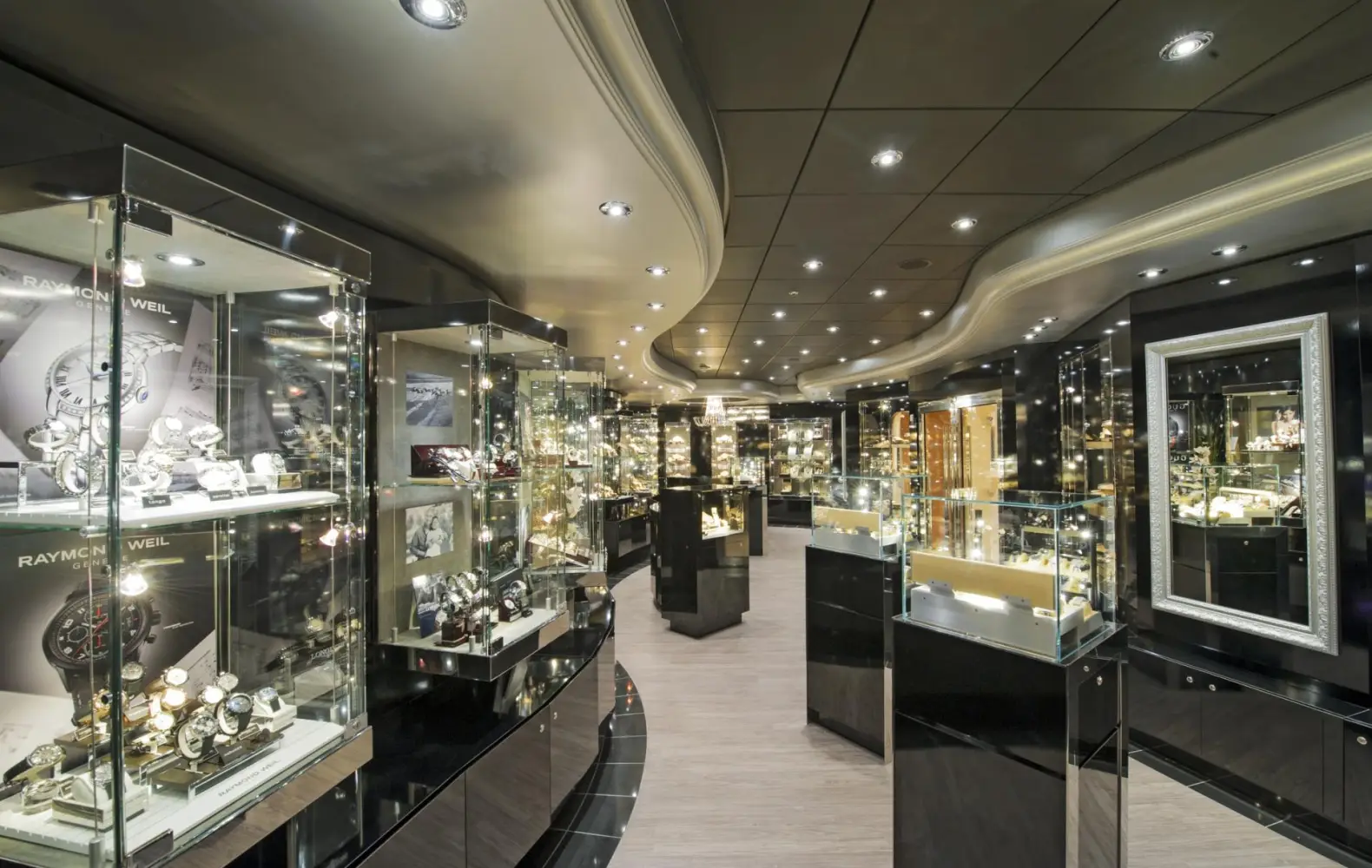 pr_06-07_shops-(5).jpg
