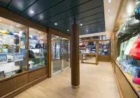 pr_06-07_shops-(7).jpg