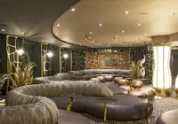 pr_07_safari-lounge-(2).jpg