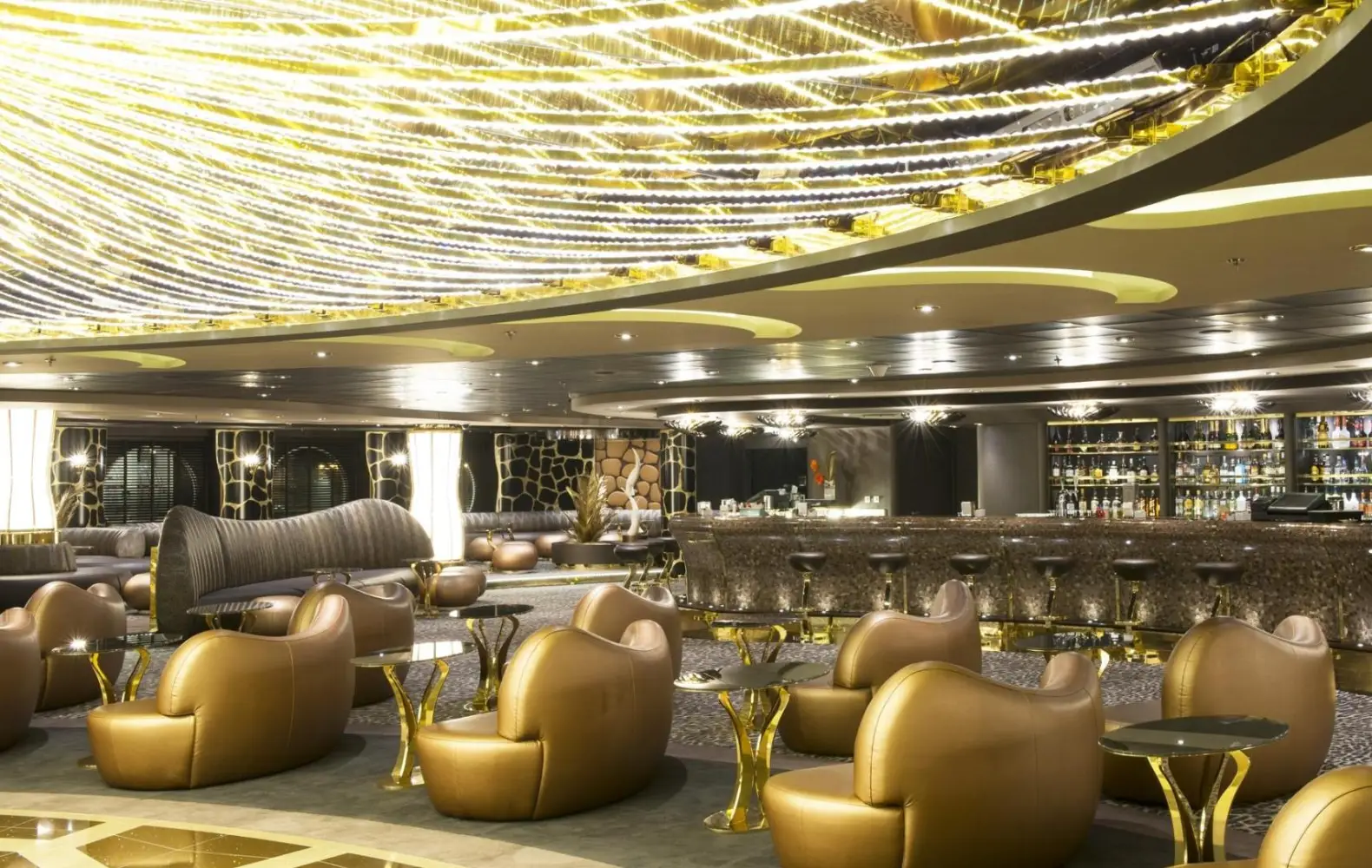 pr_07_safari-lounge-(3).jpg