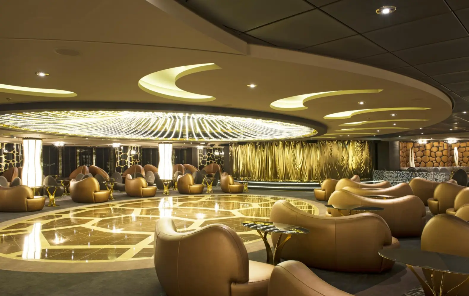 pr_07_safari-lounge-(4).jpg
