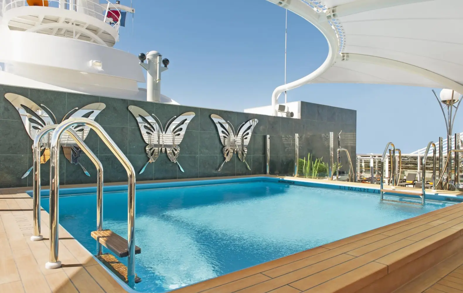 pr_18_the-one-pool.jpg