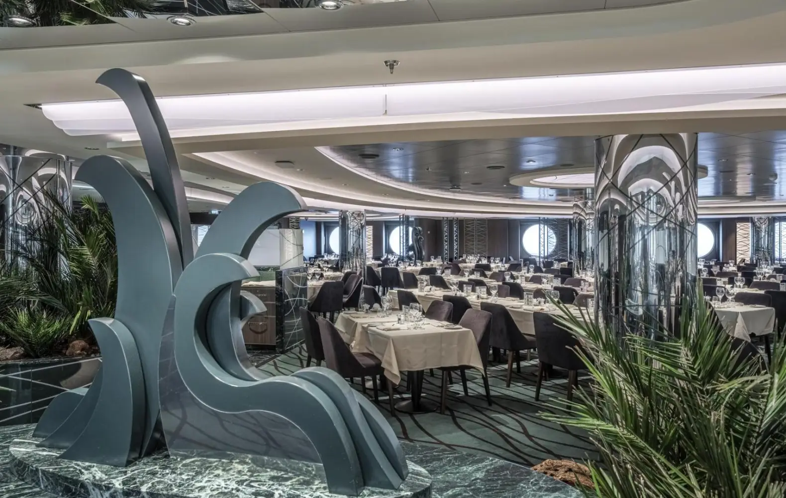 sc_05_the-green-wave-restaurant-(1).jpg