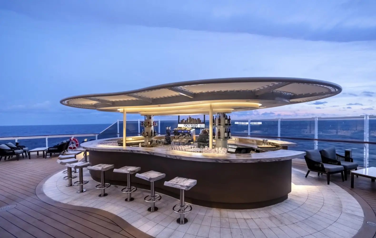 sc_16_sky-bar-(1).jpg