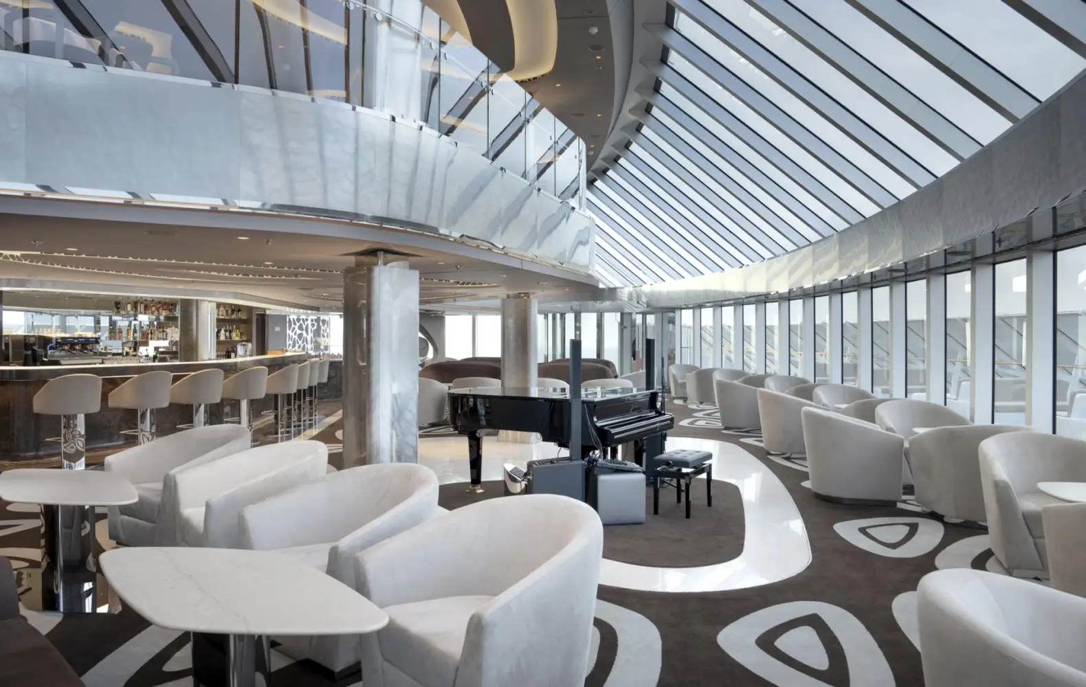 sc_16_top-sail-lounge-(2).jpg