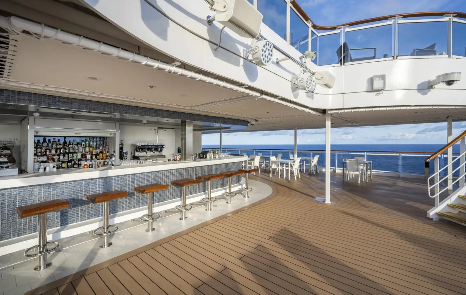 sc_18_marina-bar.jpg