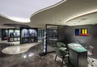 sc_08_art-gallery-(1).jpg