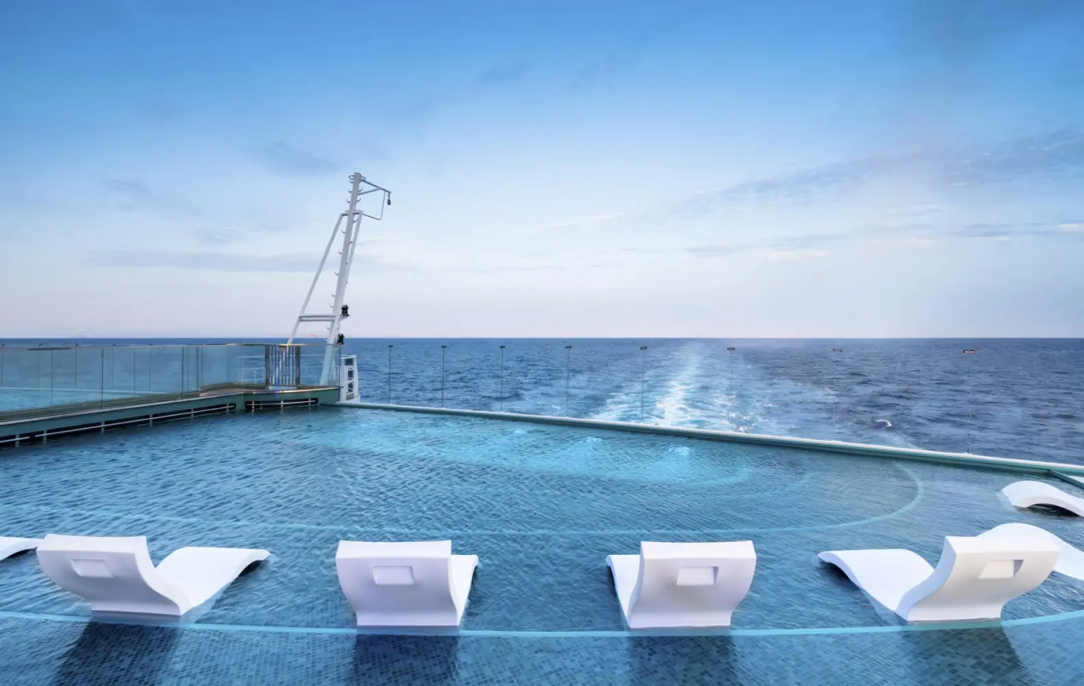 sc_08_infinity-pool-(1).jpg