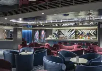 sc_08_uptown-lounge-(4).jpg