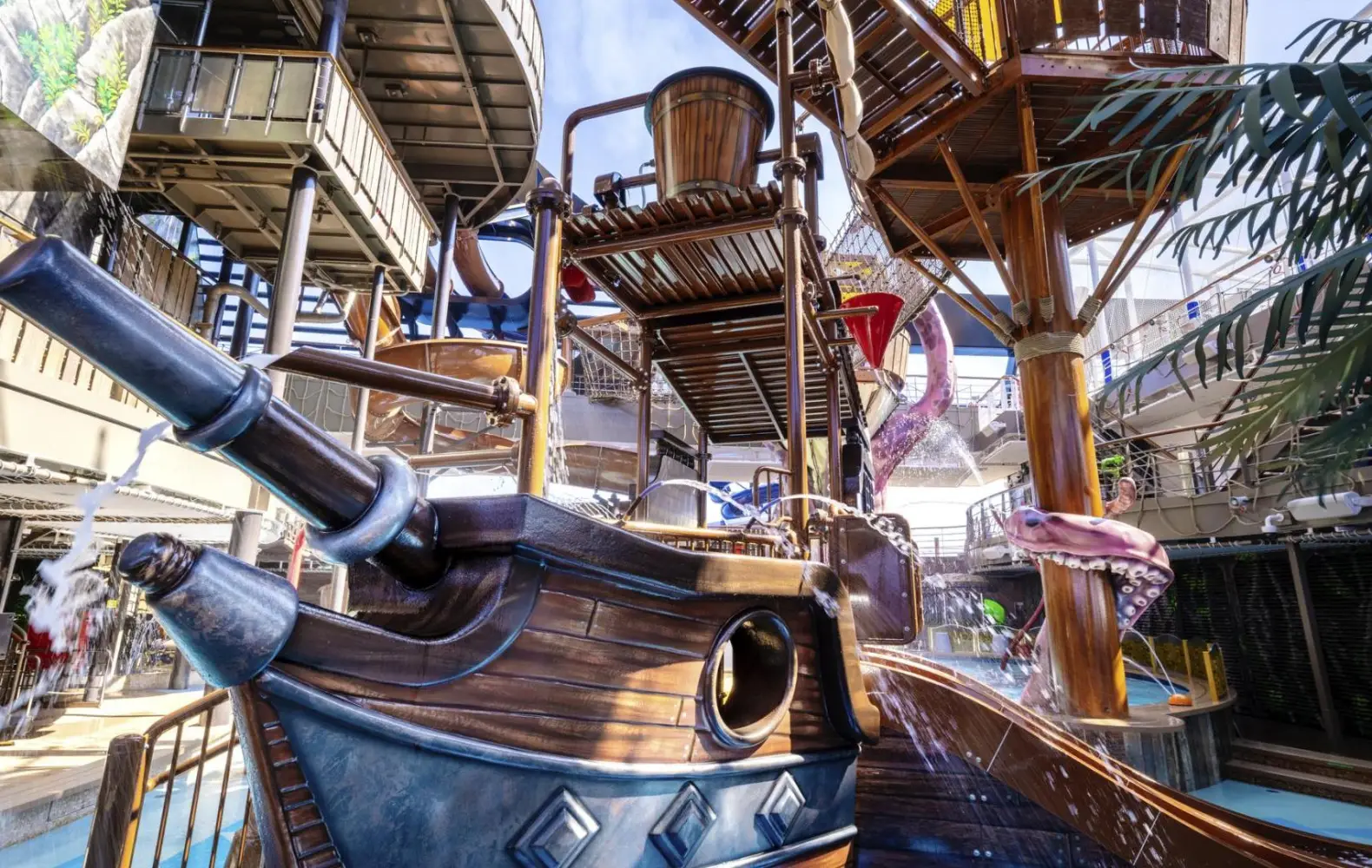 sc_19-20_pirates-cove-aquapark-(2).jpg