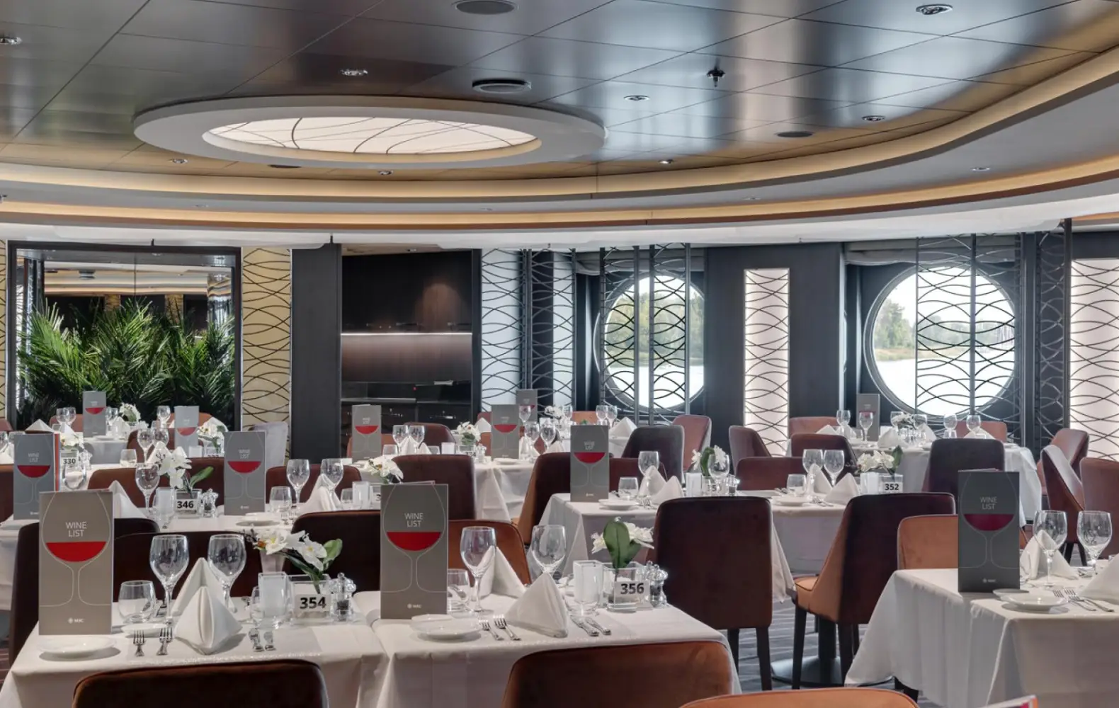 sv_05_golden-sand-restaurant-(1).jpg