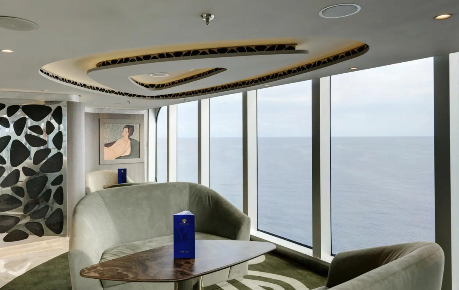 sv_16_top-sail-lounge-(2).jpg