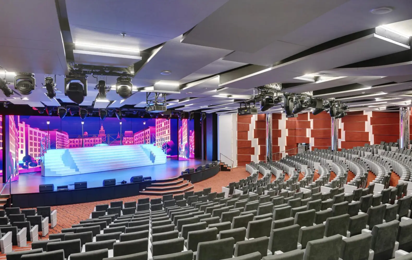 sv_06-07_odeon-theatre-(3).jpg