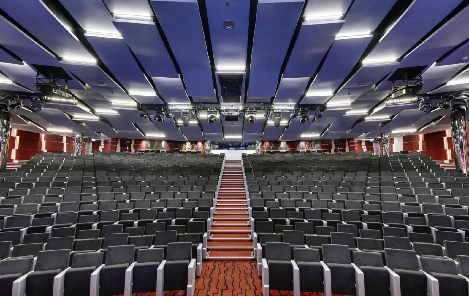 sv_06-07_odeon-theatre-(4).jpg