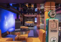 sv_07_garage-club.jpg