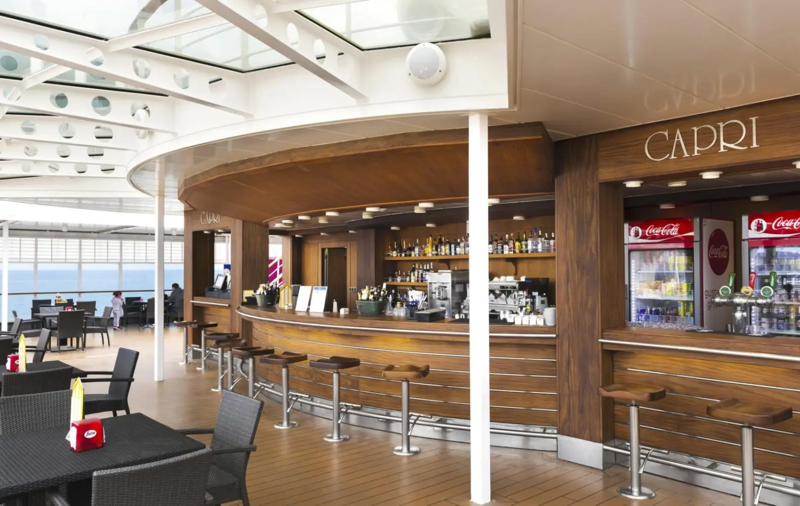 sx_11_capri-bar-(2).jpg