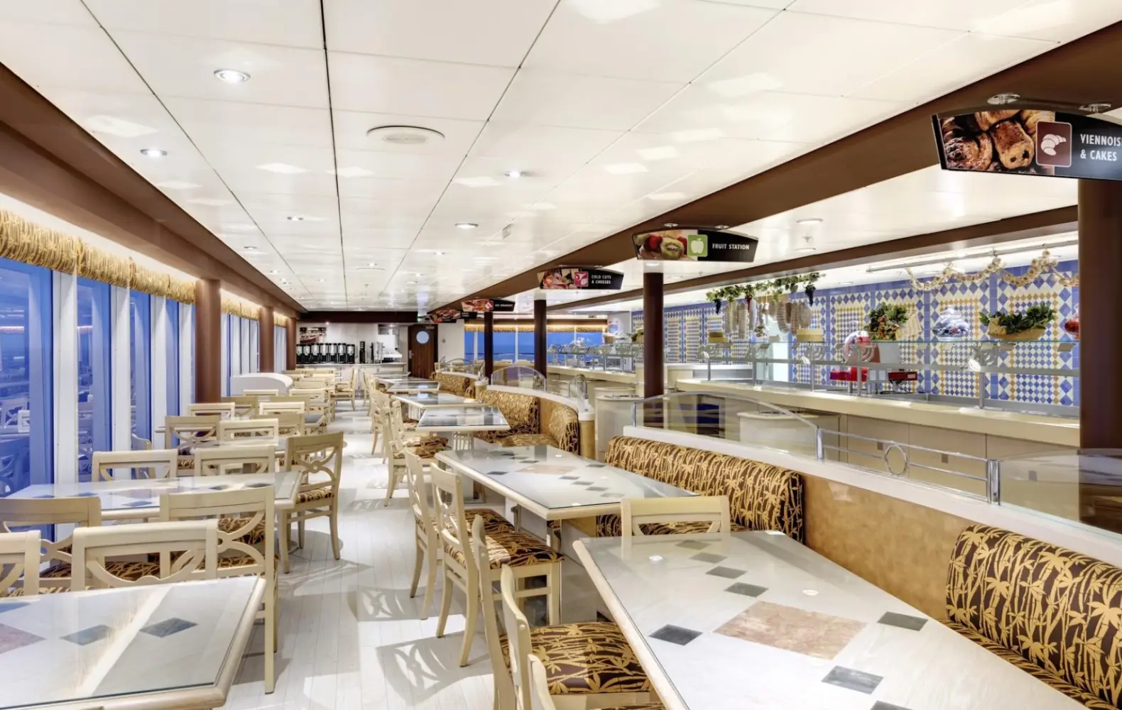 sx_11_la-terrazza-buffet-(3).jpg