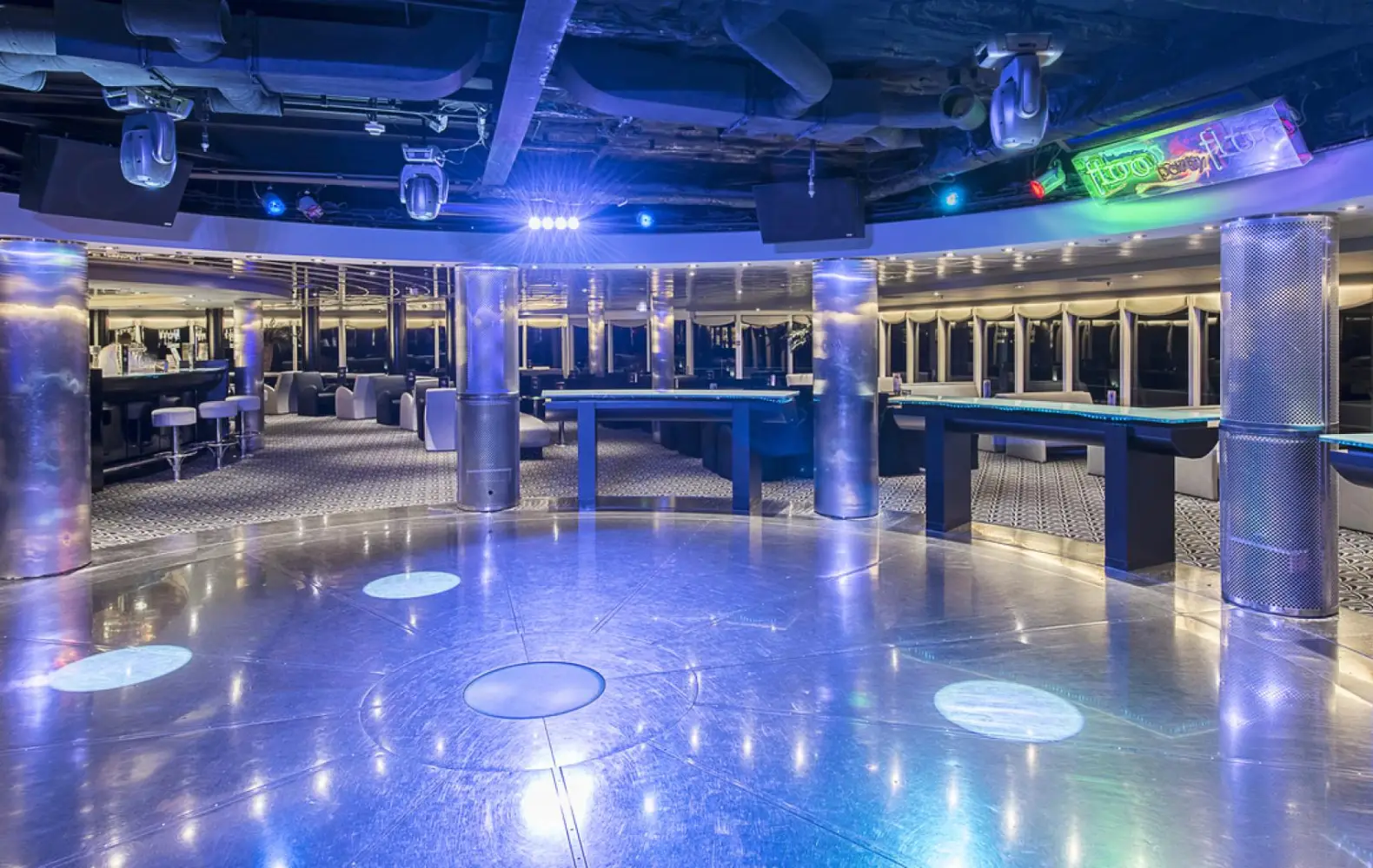 sx_12_pasha-disco-club-(2).jpg