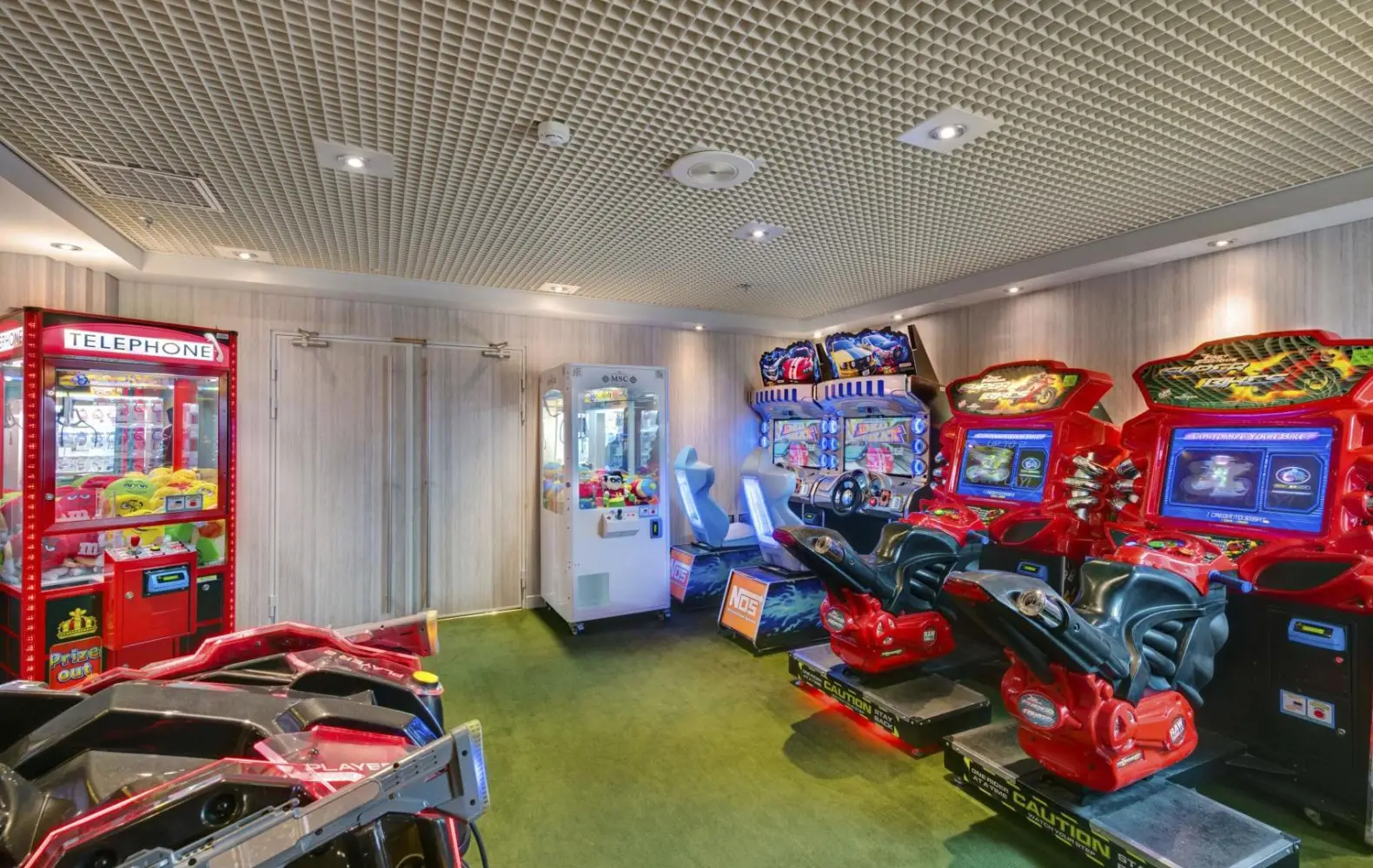 sx_06_arcade-games.jpg