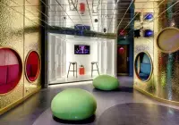 sx_12_young-club-(1).jpg