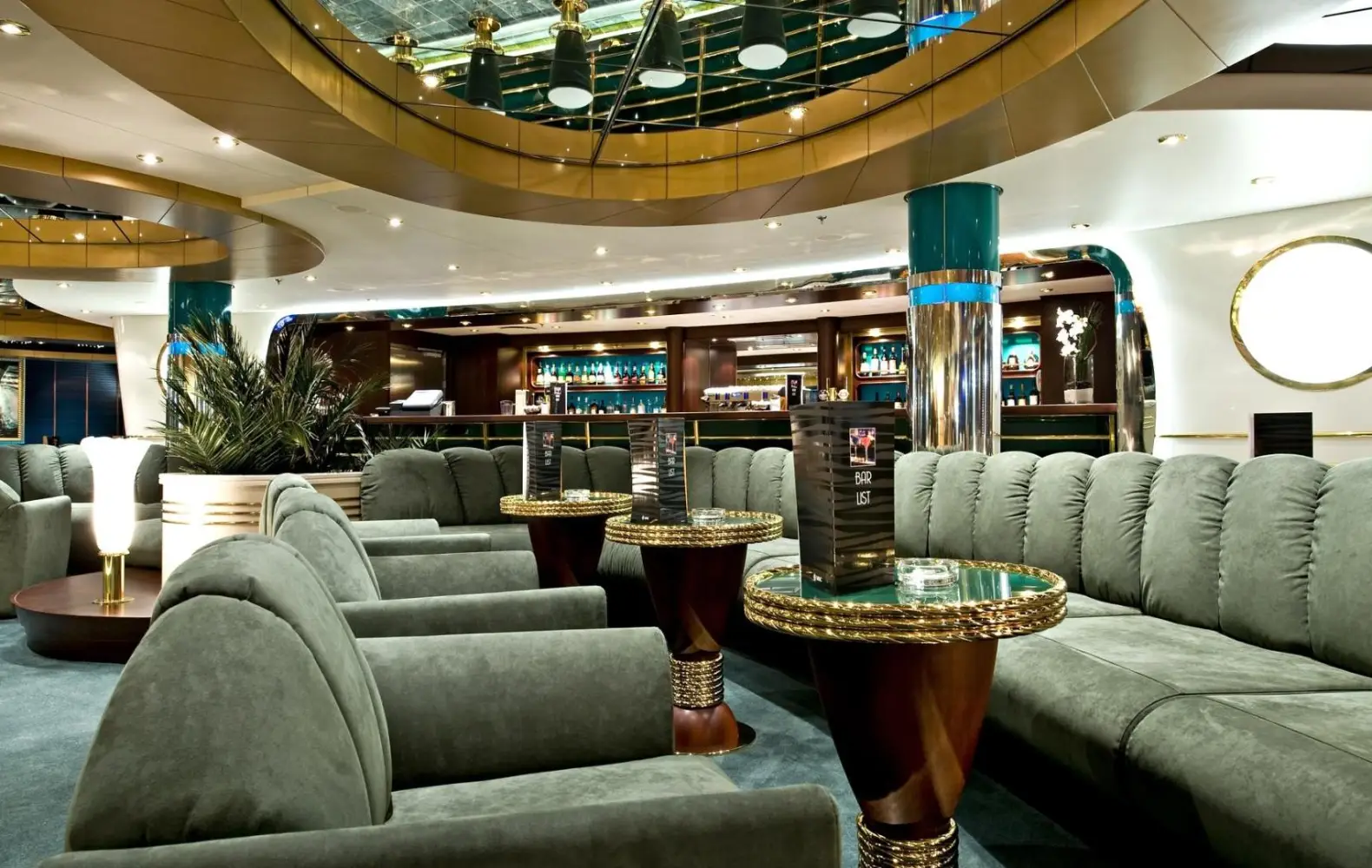 sp_07_la-prua-piano-bar-(2).jpg