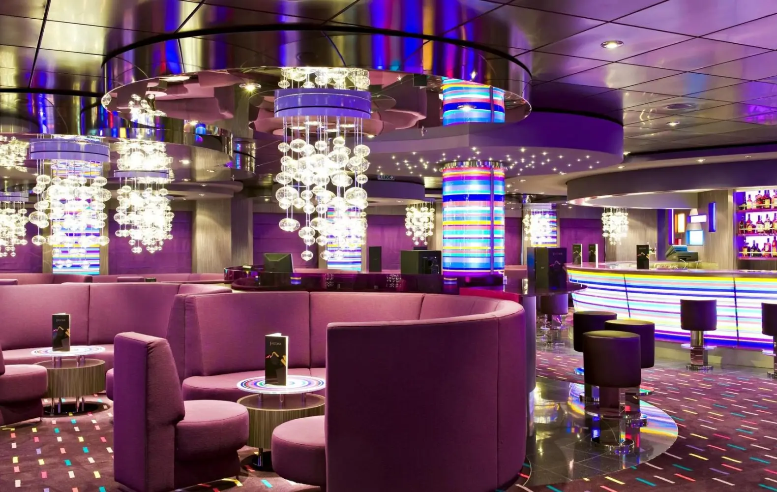 sp_07_the-purple-jazz-bar-(11).jpg