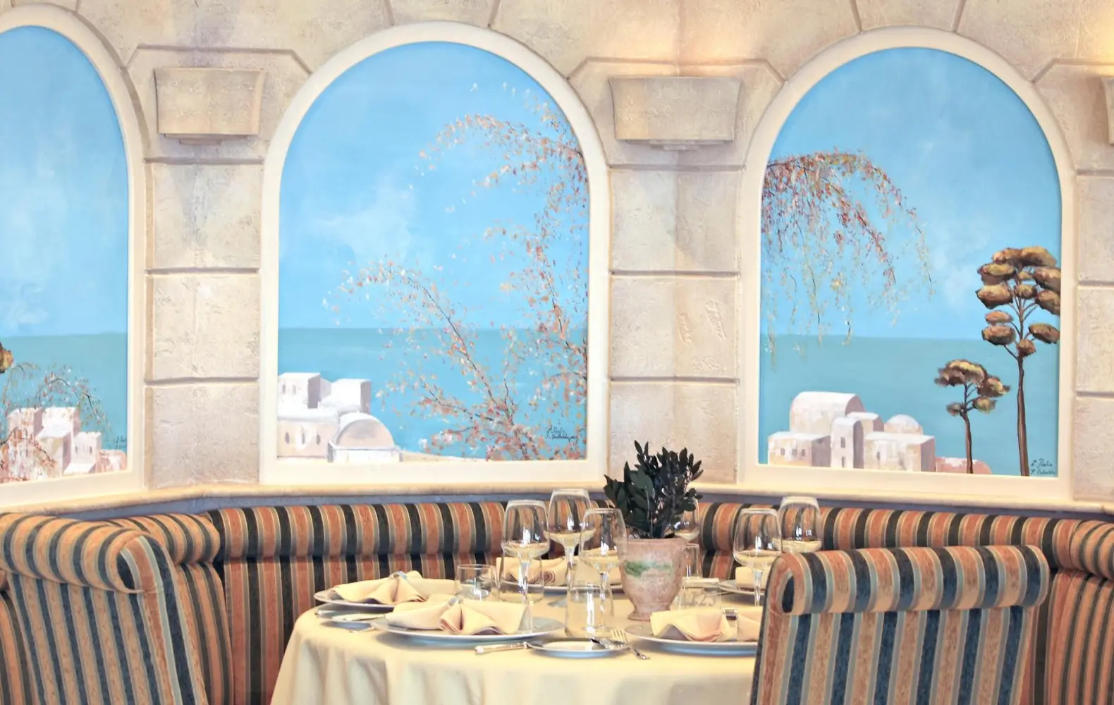 sp_15_lolivo-restaurant-(10).jpg
