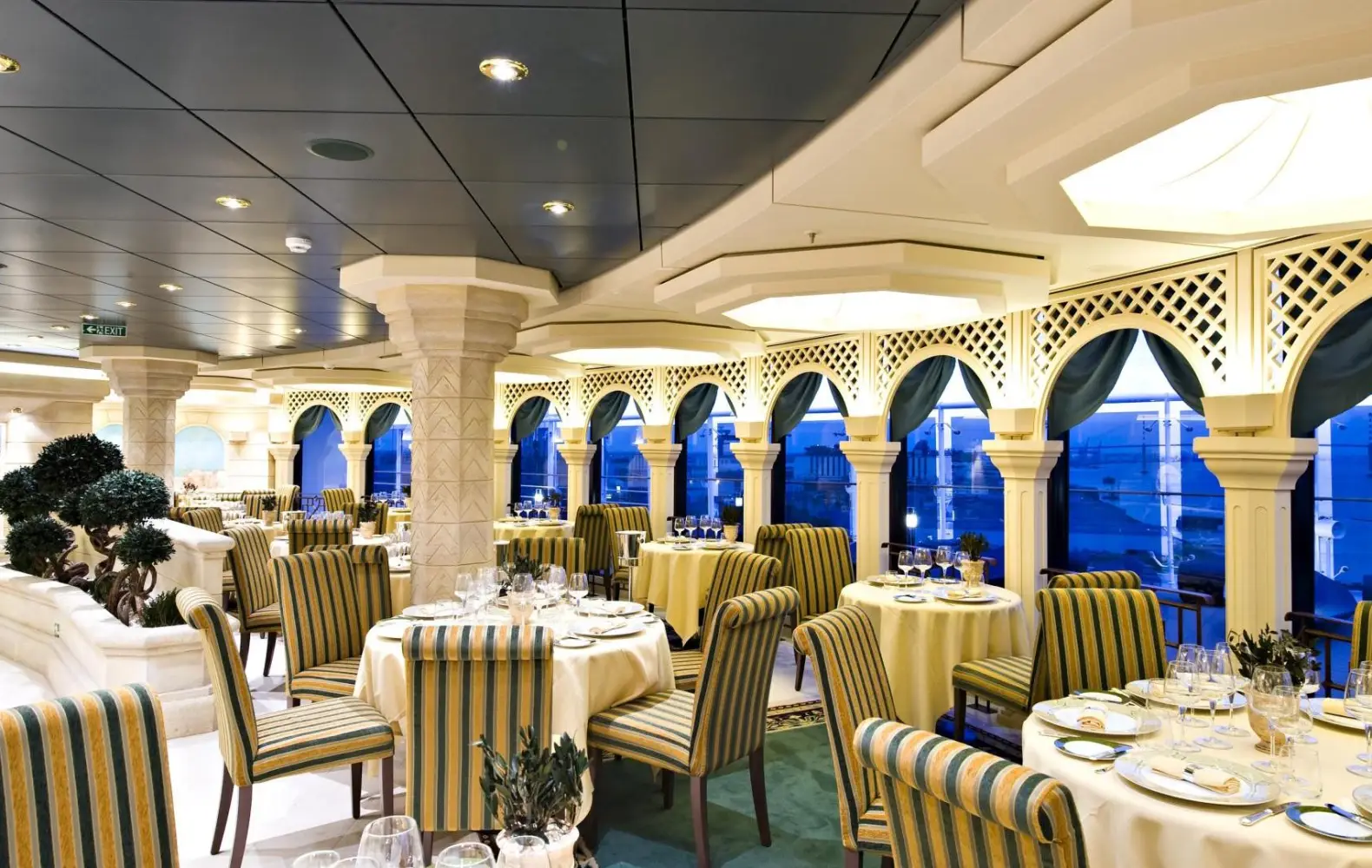 sp_15_lolivo-restaurant-(5).jpg