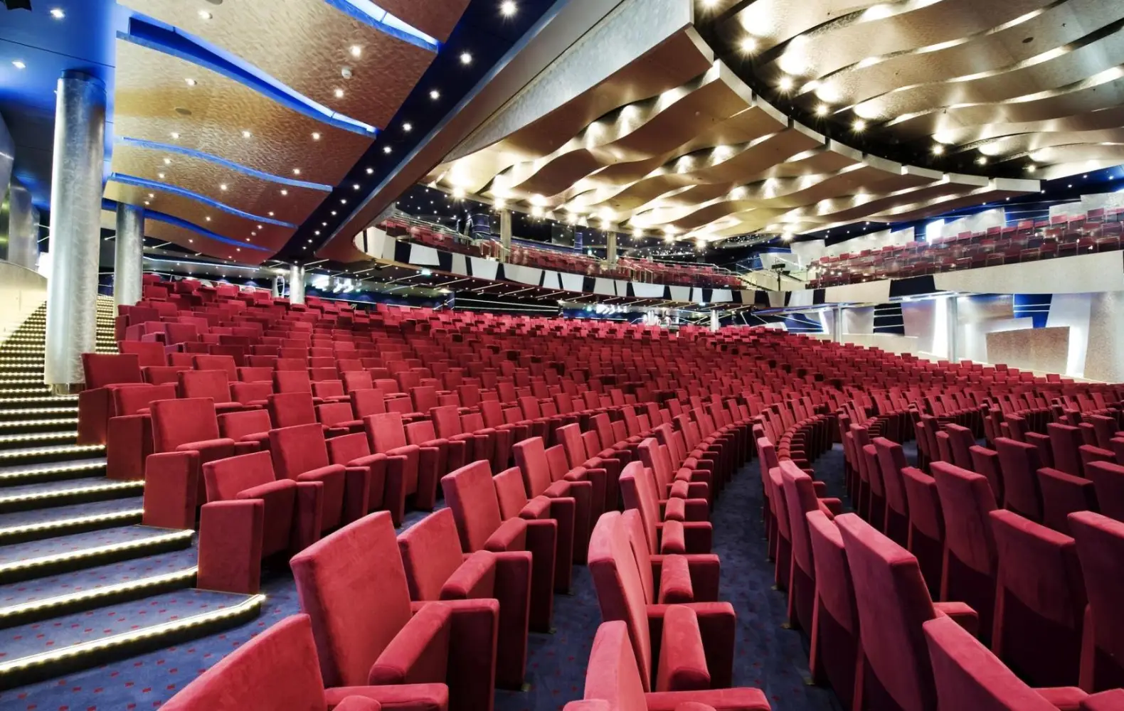 sp_05-07_the-strand-theatre-(1).jpg