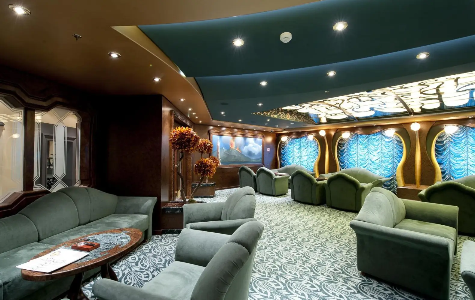 sp_06_the-cigar-lounge-(6).jpg