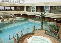 sp_14_lequatore-indoor-pool-(1).jpg