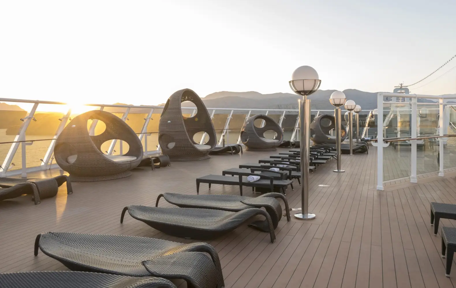 sp_18_top-18-exclusive-solarium-(1)-1701340880.jpg