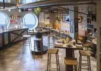vi_06_hola!-tacos-and-cantina-(18).jpg