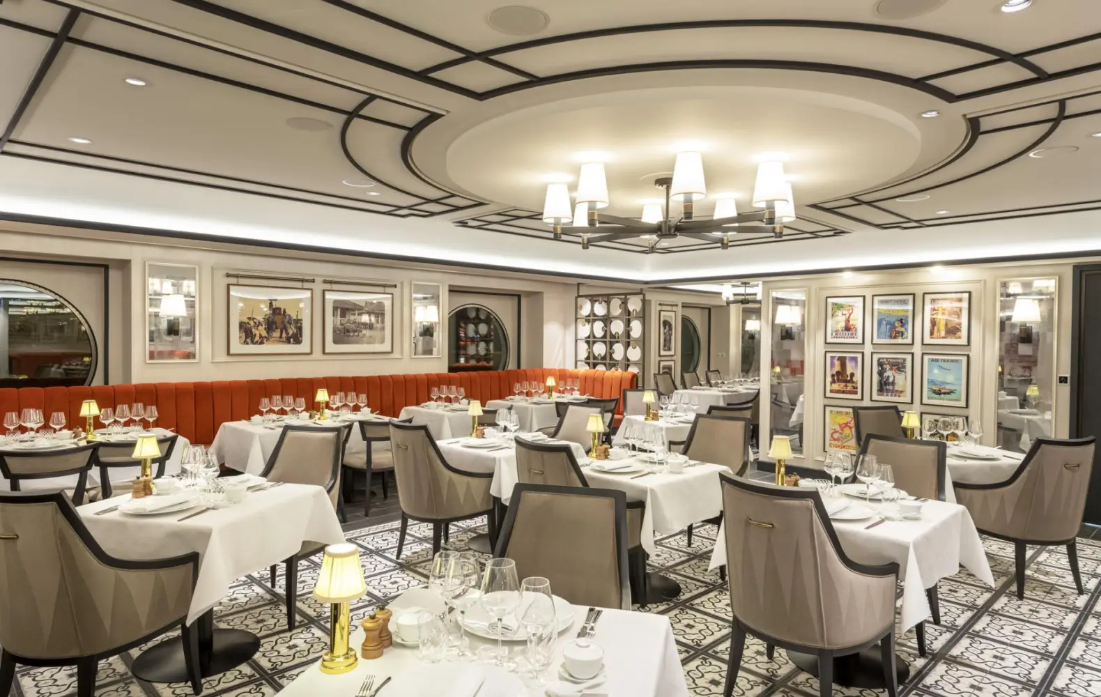 vi_06_indochine-restaurant-(3).jpg