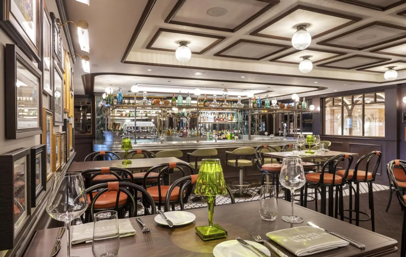 vi_06_latelier-bistrot-(3).jpg