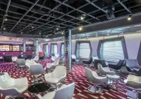 vi_07_tv-studio-and-bar-(3).jpg