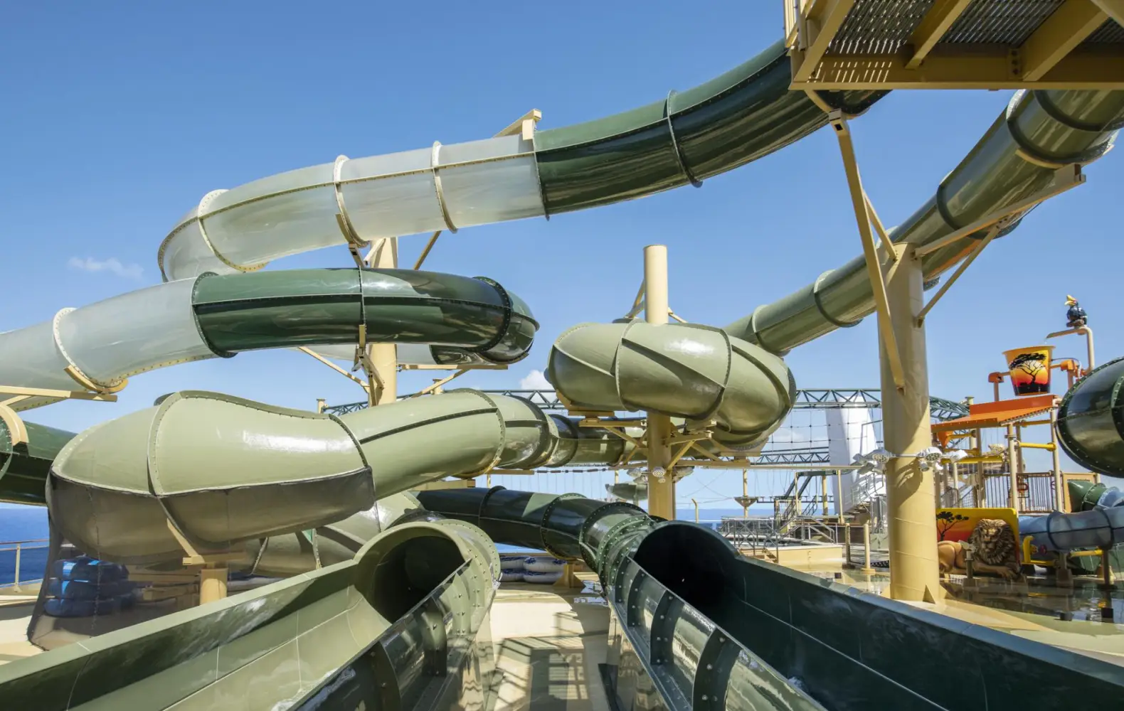 vi_19_savannah-aquapark-(2).jpg
