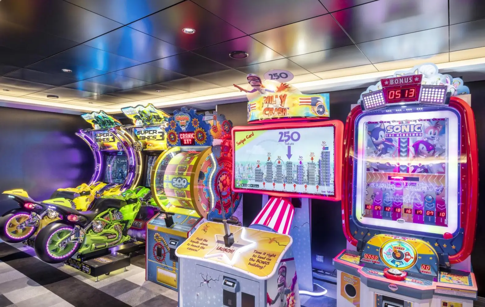 vi_16_virtual-games-arcade-(2).jpg