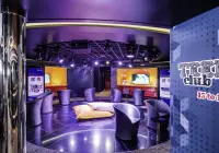 vi_18_teen-club-(3).jpg