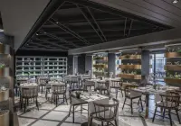 eu_08_chefs-garden-kitchen-(1).jpg
