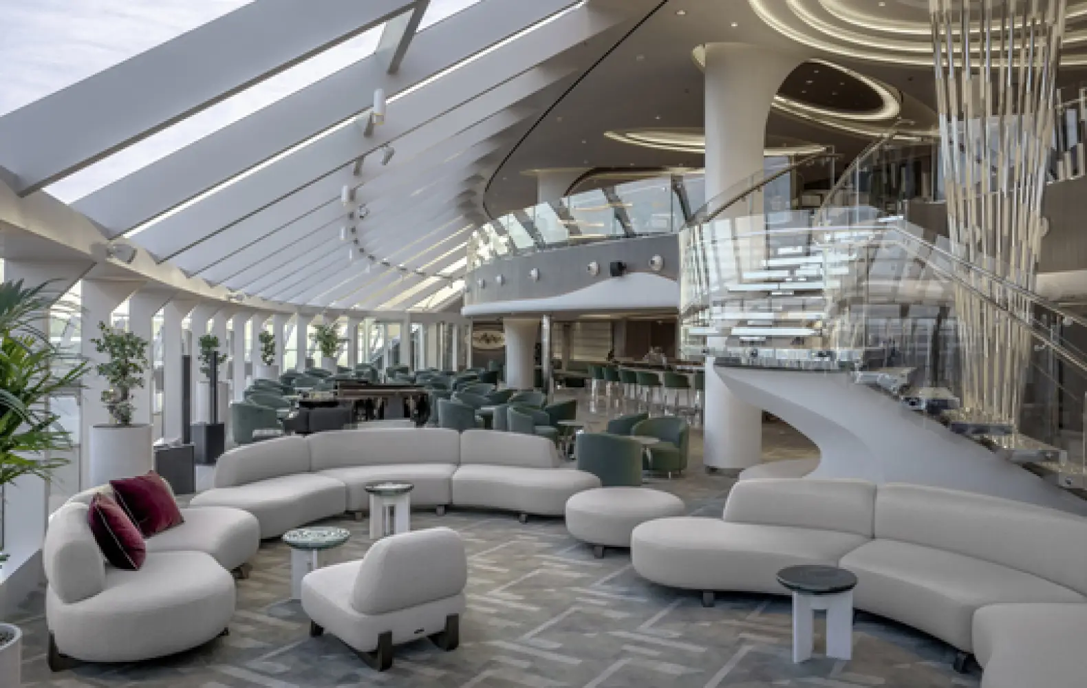 eu_19_top-sail-lounge-(2).jpg