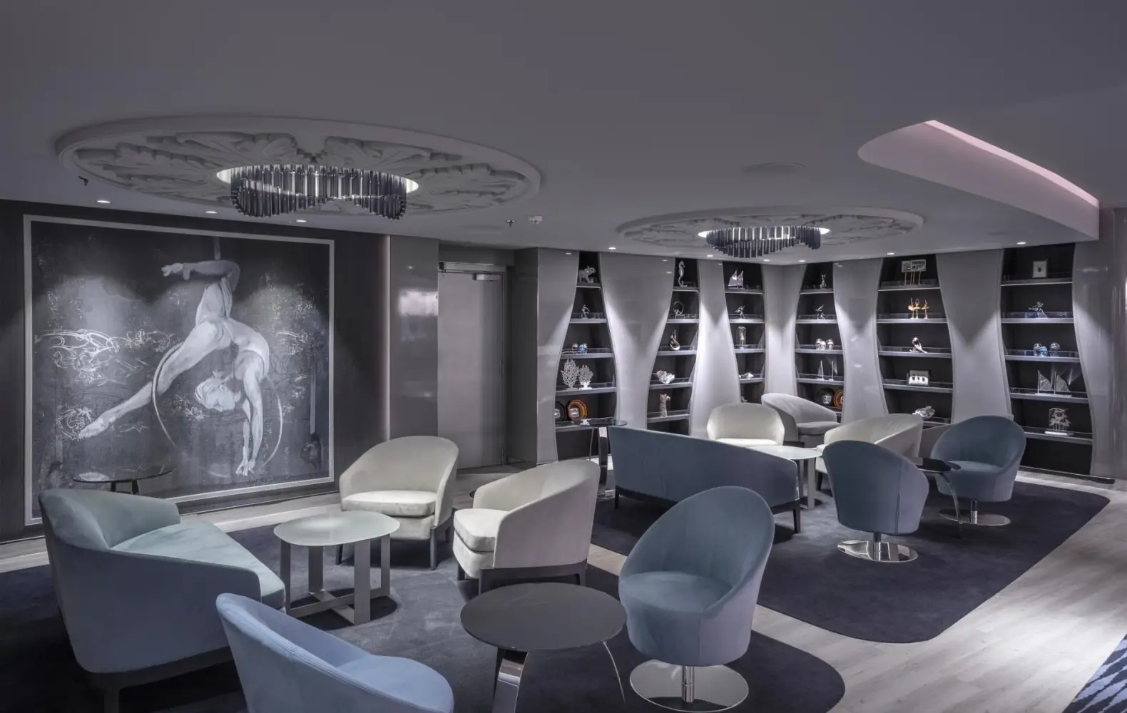eu_06-07_panorama-lounge-(7).jpg