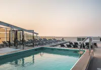eu_18_zen-pool-(3).jpg
