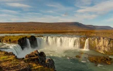 akureyri-(godafoss)_pix.jpg