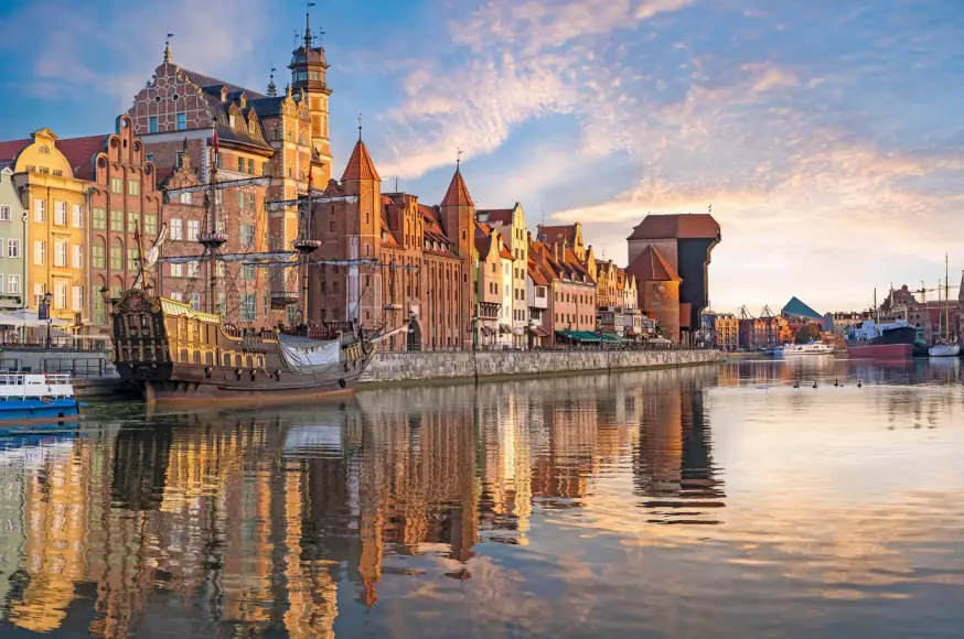 gdyne-(gdansk)_msc-hlavni.jpg